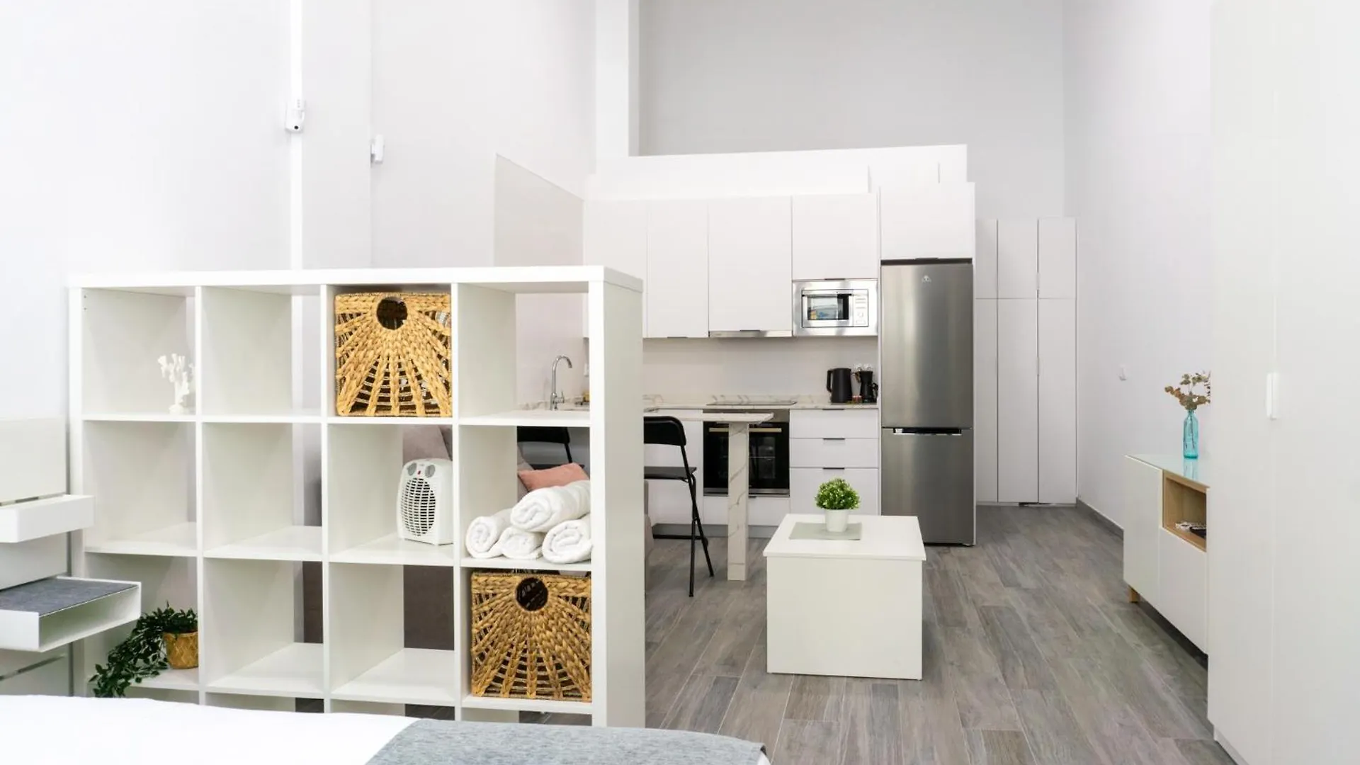 Urban Nook Malaga Apartment